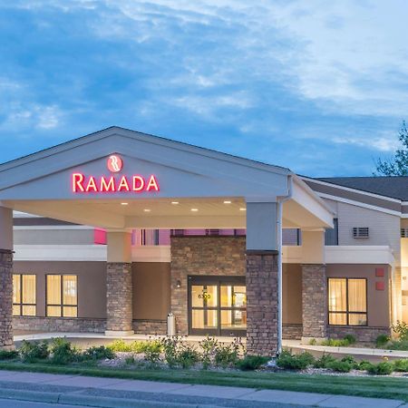 Ramada By Wyndham Minneapolis Golden Valley Dış mekan fotoğraf