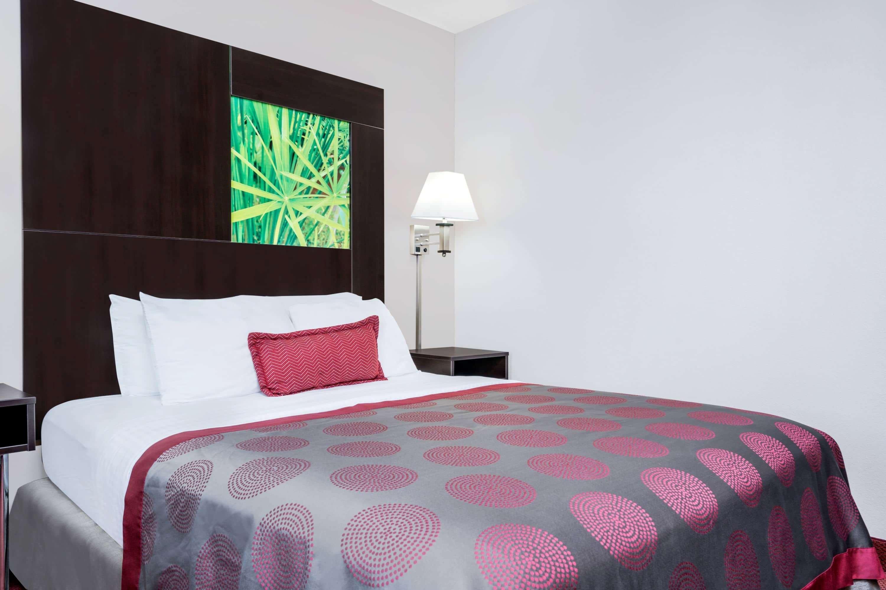 Ramada By Wyndham Minneapolis Golden Valley Dış mekan fotoğraf