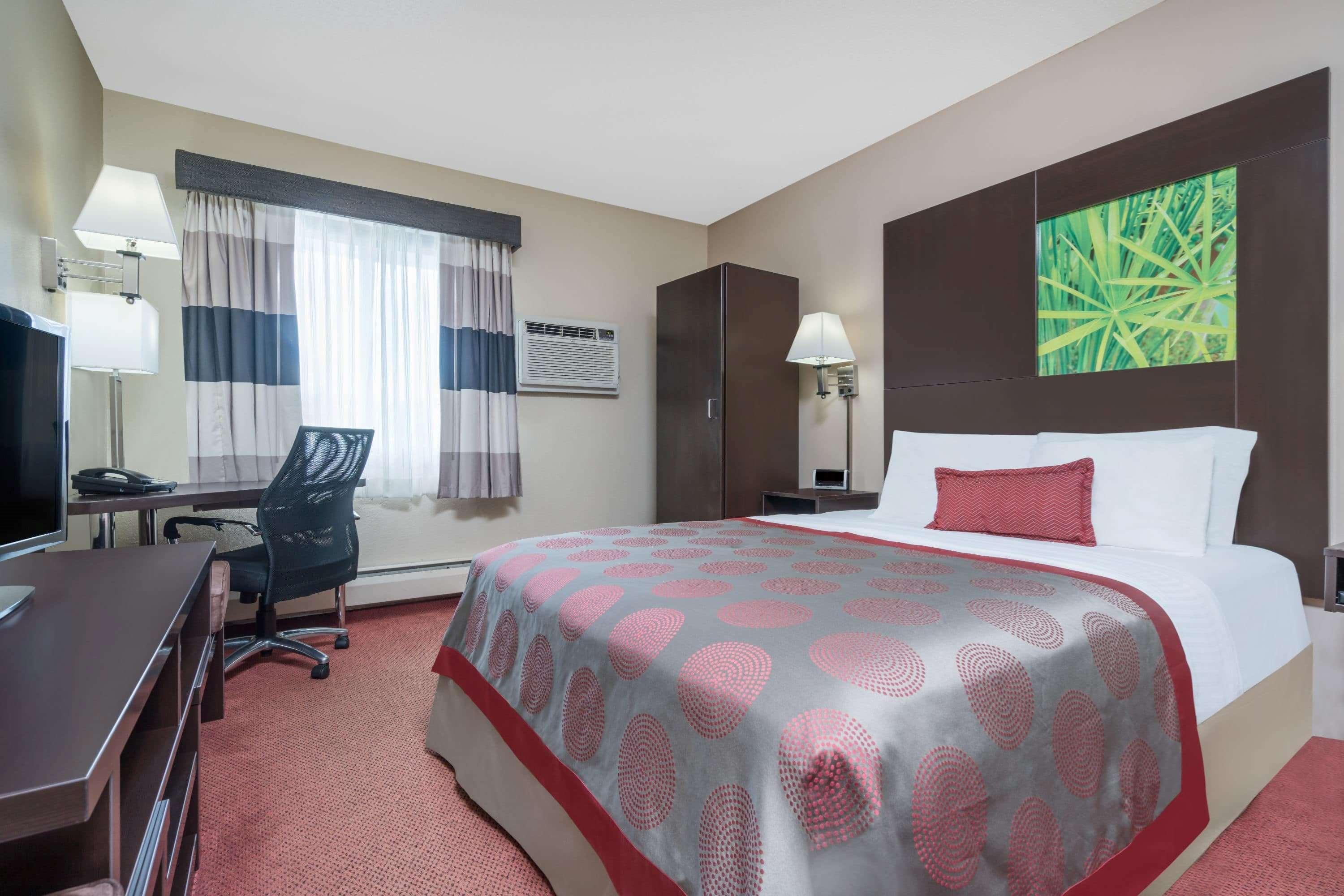 Ramada By Wyndham Minneapolis Golden Valley Dış mekan fotoğraf