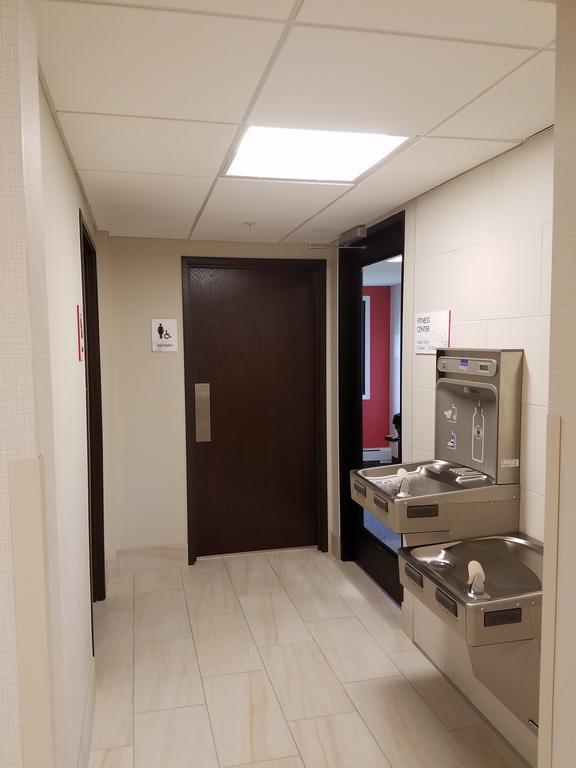 Ramada By Wyndham Minneapolis Golden Valley Dış mekan fotoğraf