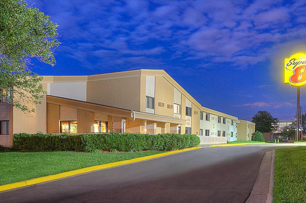 Ramada By Wyndham Minneapolis Golden Valley Dış mekan fotoğraf