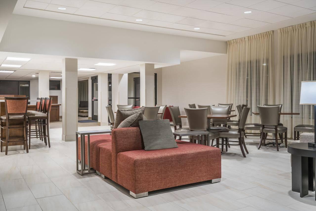 Ramada By Wyndham Minneapolis Golden Valley Dış mekan fotoğraf